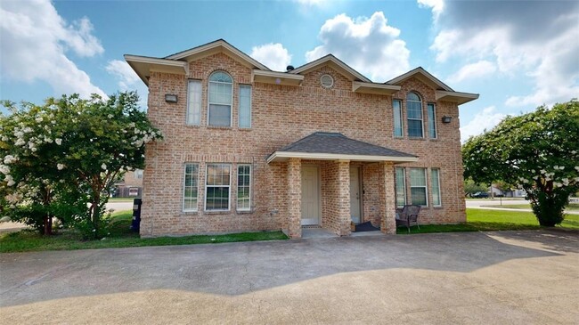 2318 Cornell Dr in College Station, TX - Building Photo - Building Photo