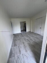 10470 SW 172nd St in Miami, FL - Building Photo - Building Photo