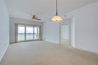 17717 Gulf Blvd in Redington Shores, FL - Building Photo - Building Photo