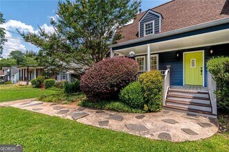 2820 Hosea L Williams Dr SE in Atlanta, GA - Building Photo - Building Photo