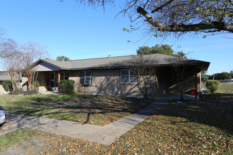 Bouldin Oaks in Austin, TX - Building Photo - Building Photo