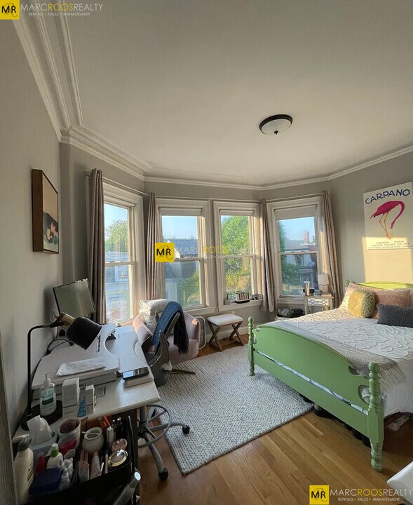550 E 8th St in Boston, MA - Building Photo