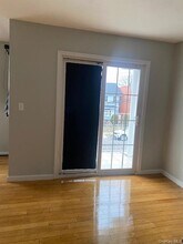 93-15 240th St in Queens, NY - Building Photo - Building Photo