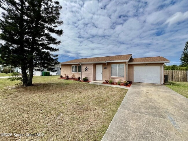 218 Fecco St in Cocoa, FL - Building Photo - Building Photo