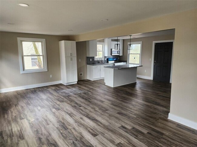 2078 Perkerson Rd SW in Atlanta, GA - Building Photo - Building Photo