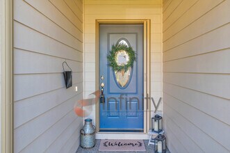 19346 Sunset Springs Dr in Oregon City, OR - Building Photo - Building Photo