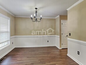 11 Bittercrest Ct in Simpsonville, SC - Building Photo - Building Photo