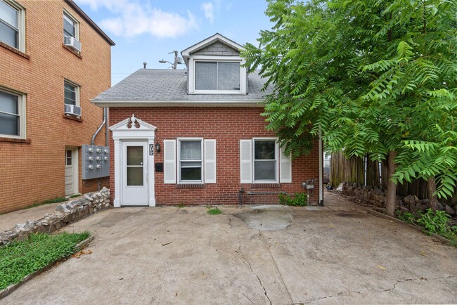 property at 5745 Murdoch Ave
