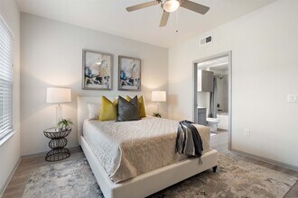 1101 Halsey Dr in Leander, TX - Building Photo - Building Photo