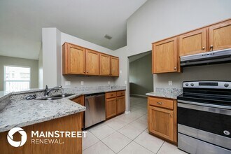 1235 Whitewood Way in Clermont, FL - Building Photo - Building Photo