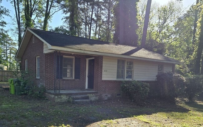 830 Woodside Ave in Columbia, SC - Building Photo - Building Photo