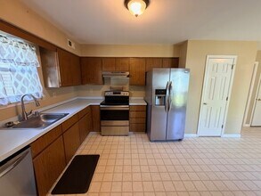 505 Stafford Ave in Newark, DE - Building Photo - Building Photo
