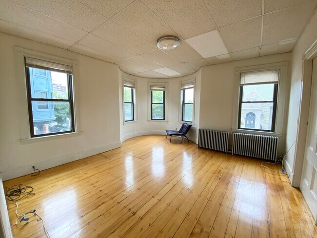 1500 Tremont St, Unit 2