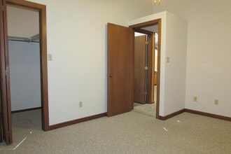 5608 US-64 in Farmington, NM - Building Photo - Building Photo
