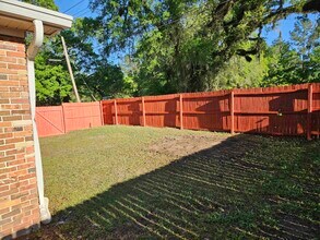 1417 W Orange Ave in Tallahassee, FL - Building Photo - Building Photo
