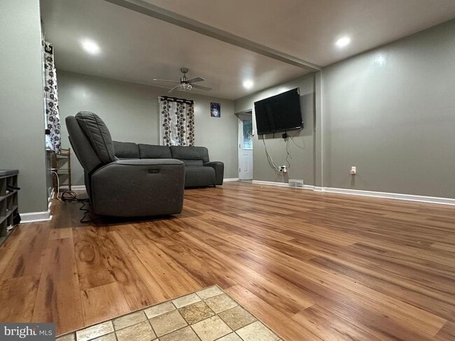 property at 102 Philmar Ave