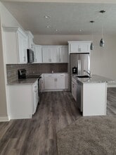 3711 Broadbear Rd in Lincoln, NE - Foto de edificio - Building Photo