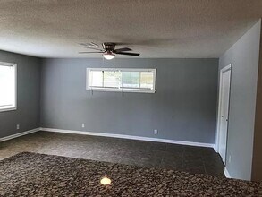 1425-1425 Mahlow Dr in Longview, TX - Building Photo - Building Photo