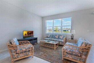 6403 Shimmering Shrs Ln in St. Cloud, FL - Building Photo - Building Photo