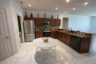 1003 Mystery Cir in Davenport, FL - Building Photo - Building Photo