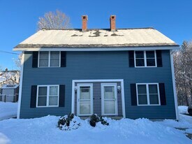 12 Willey St, Unit 10 in Rollinsford, NH - Building Photo