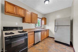 1873 W 47th St in Cleveland, OH - Building Photo - Building Photo