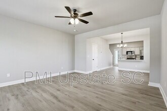 109 Virginia Ave in Greenville, SC - Building Photo - Building Photo