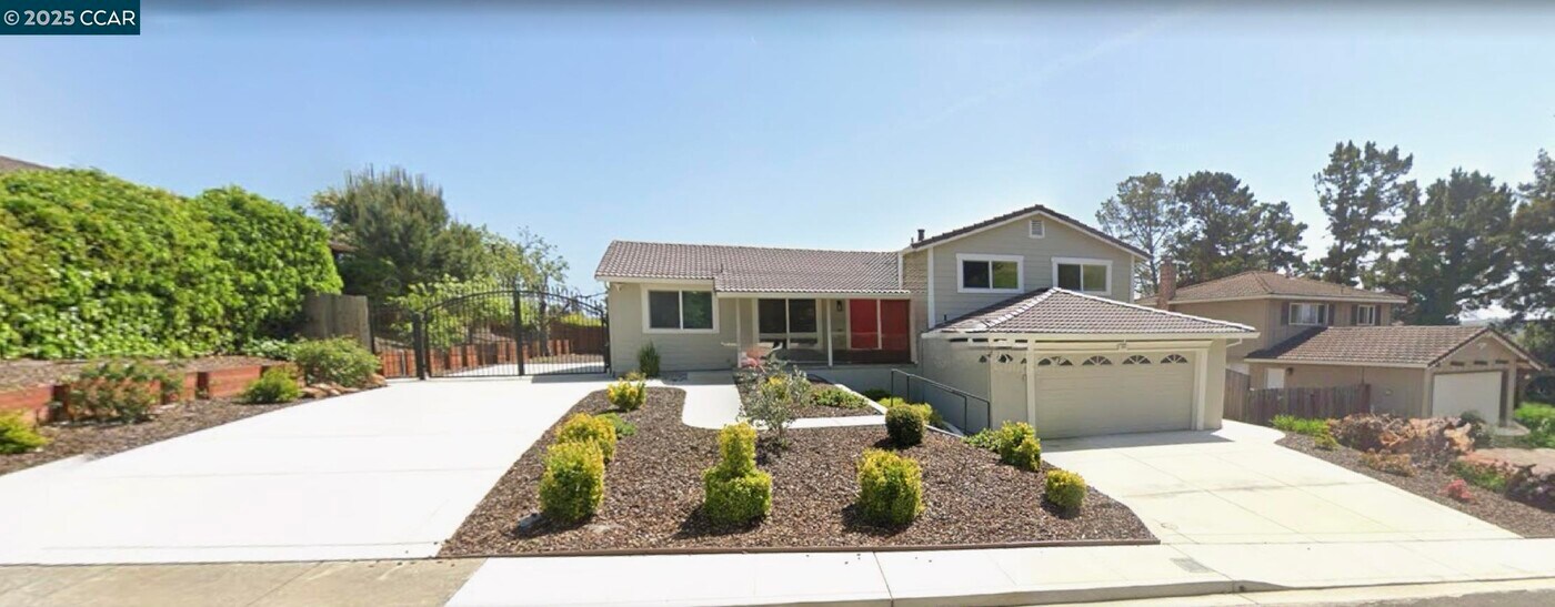 148 Lancaster Way in Vallejo, CA - Building Photo