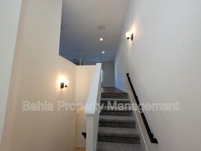 3633 W Everett Ave in Tampa, FL - Building Photo - Building Photo