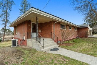 3825 E 18th Ave in Spokane, WA - Building Photo - Building Photo