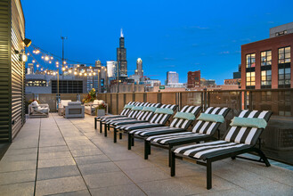 13thirteen Randolph Street Lofts in Chicago, IL - Building Photo - Building Photo