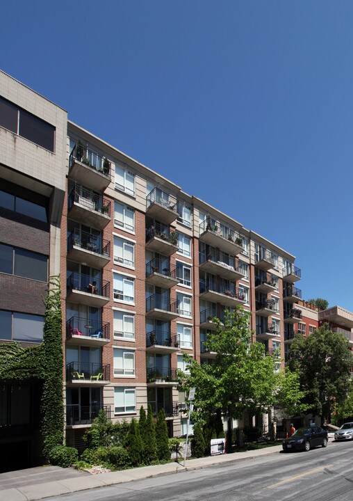 260 Merton St in Toronto, ON - Building Photo