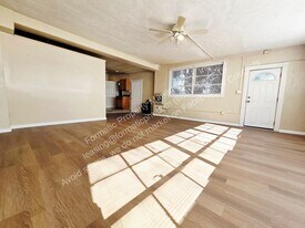 323 Hughes St in Swoyersville, PA - Building Photo