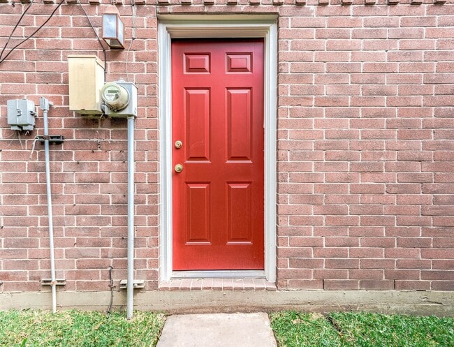 property at 2245 N Austin Ave