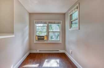 1529 Ferry Street Apartments in Lafayette, IN - Building Photo - Building Photo