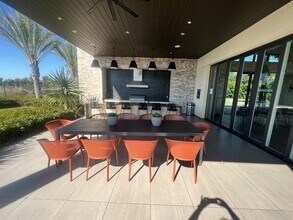 520 Serrano Summit Dr in Lake Forest, CA - Building Photo - Building Photo