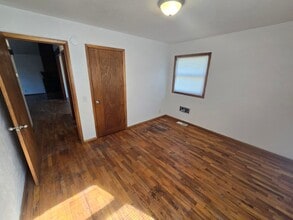 471 NE Clay Ave in Bend, OR - Building Photo - Building Photo