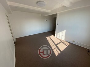 1595 Unionport Rd in Bronx, NY - Building Photo - Building Photo