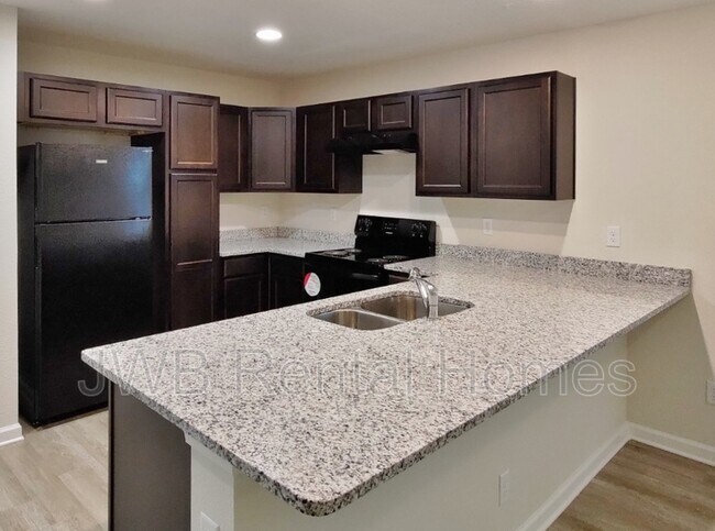 8301 Dandy Ave in Jacksonville, FL - Building Photo - Building Photo