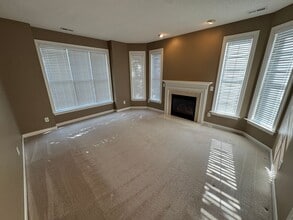 124 Sawgrass Hill Ct in Cary, NC - Building Photo - Building Photo