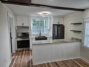 5950 Blountstown Hwy in Tallahassee, FL - Building Photo - Building Photo