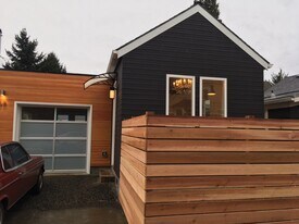 68 NE Beech St in Portland, OR - Building Photo