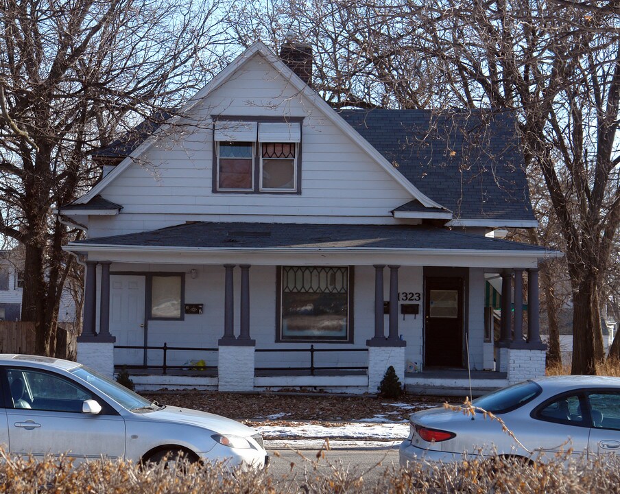 1323 24th St in Des Moines, IA - Building Photo