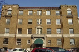 Court Square Apartments in Washington, DC - Building Photo - Building Photo