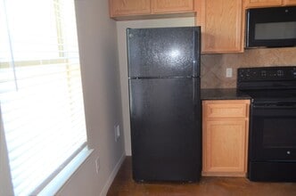 806 N 3rd St in Copperas Cove, TX - Building Photo - Building Photo