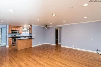 620 S Hough St in Barrington, IL - Building Photo - Building Photo