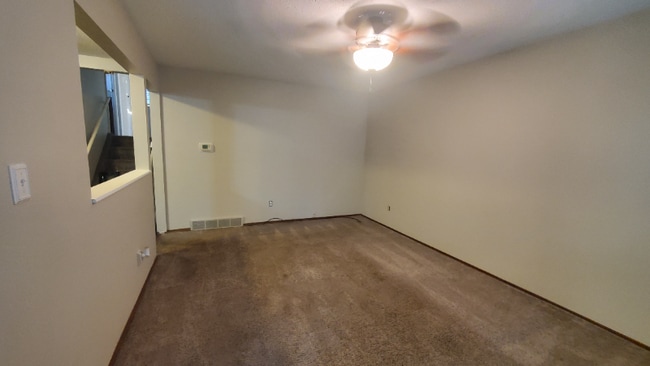 4887 Downing Dr in Columbus, OH - Building Photo - Building Photo