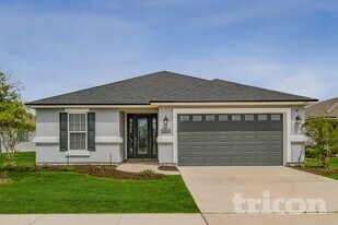 10885 Chitwood Dr in Jacksonville, FL - Building Photo