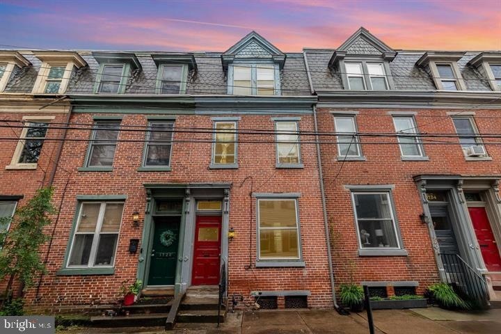 1722 Susquehanna St, Unit 1 in Harrisburg, PA - Building Photo