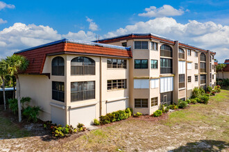 Rolls Landing in Punta Gorda, FL - Building Photo - Building Photo